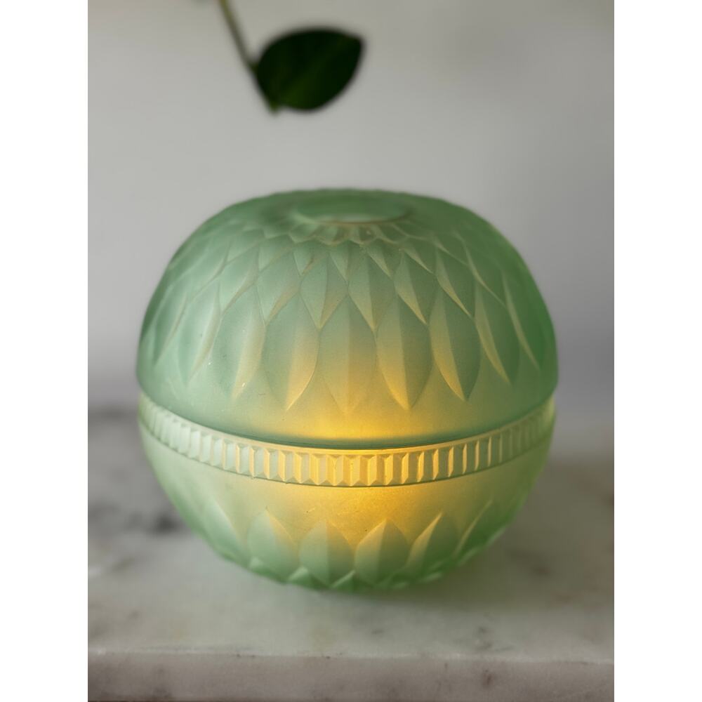 Vintage Green Indiana Glass Mount Vernon Fairy Lamp - Picture 7 of 10